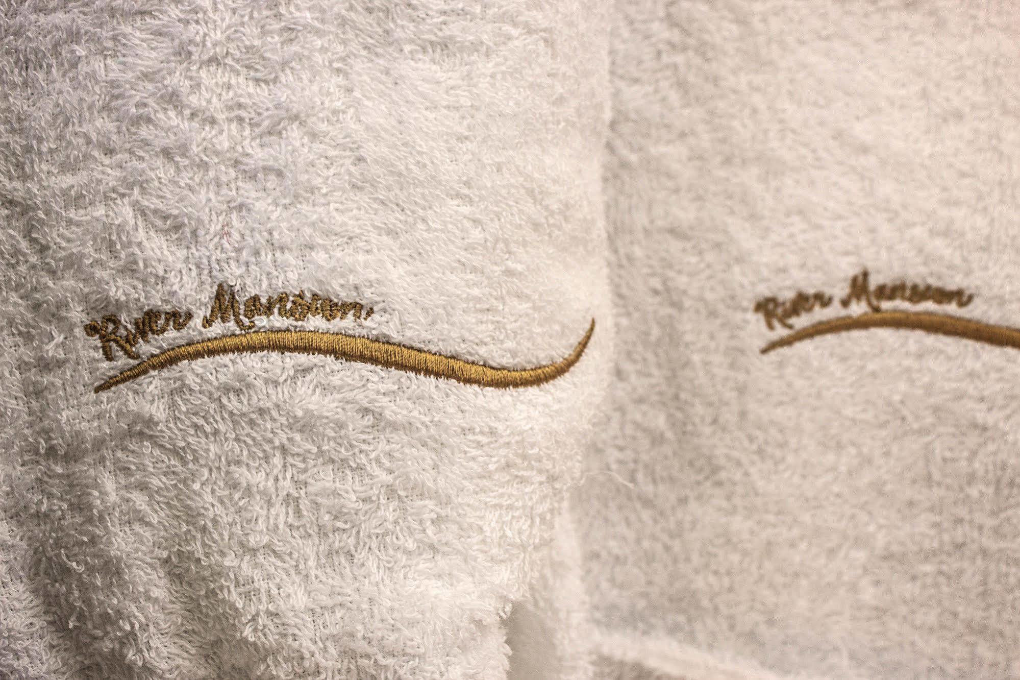 River Mansion Spa Llandysul Экстерьер фото